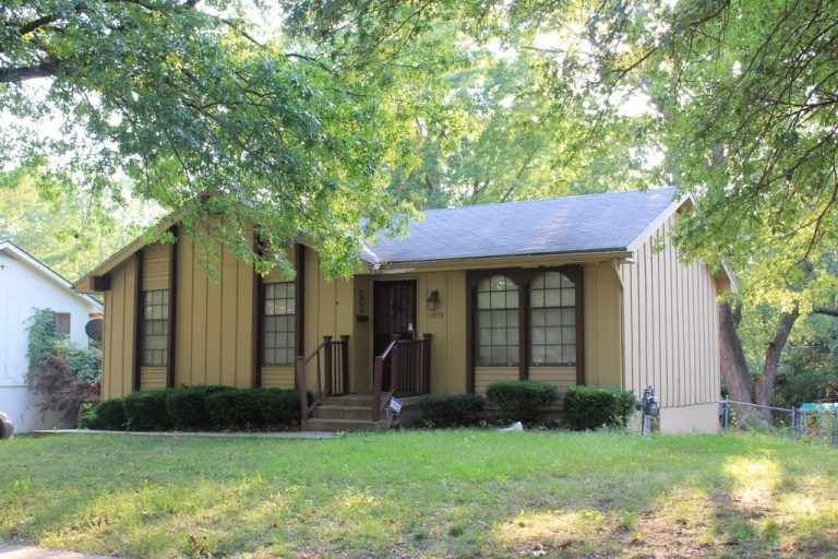 11938 Smalley, Grandview Sunshine Properties